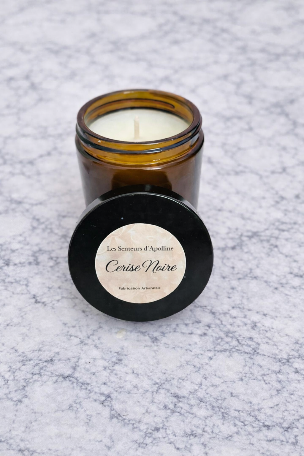Bougie parfumée Cerise Noir – 180 ml 🍒